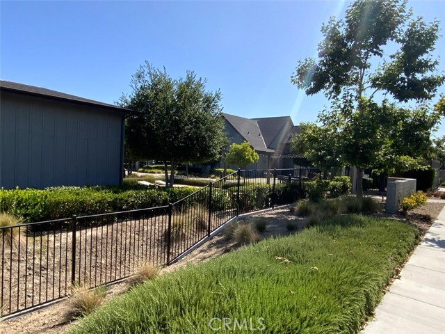 2617 E Tatum Lane, Ontario CA: https://media.crmls.org/medias/d6073341-05bd-44a0-9aa4-ac1e335793b3.jpg