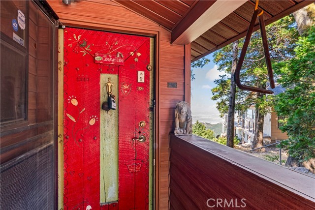 Detail Gallery Image 3 of 40 For 24503 Great View Dr, Crestline,  CA 92325 - 3 Beds | 2 Baths