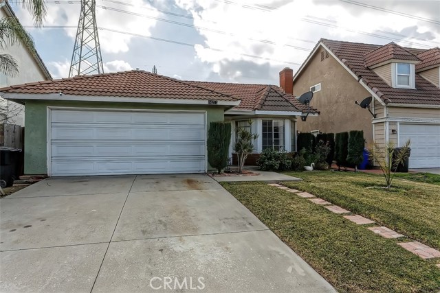 14213 Woodland Dr, Fontana, CA 92337