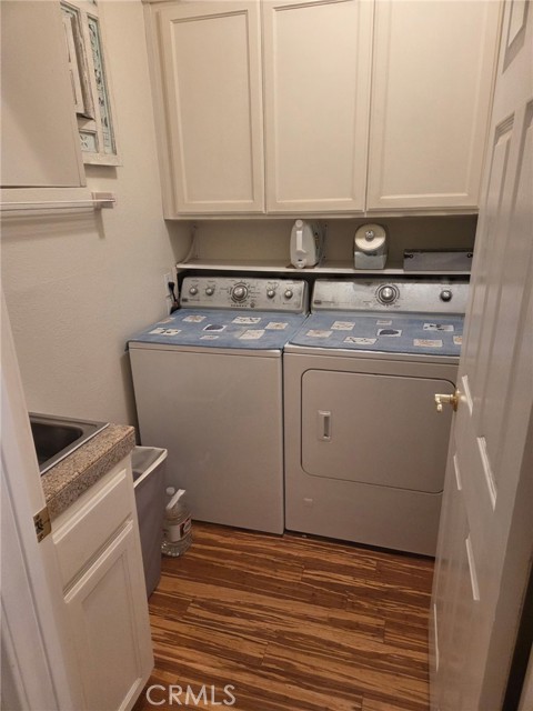 7871 Virtue Vista Drive, Jurupa Valley CA: https://media.crmls.org/medias/d6091fe9-b63f-42f9-ae0e-3fb845ef600e.jpg