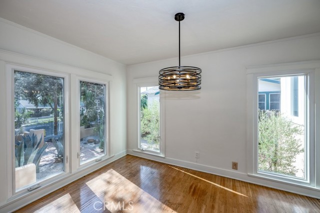 Detail Gallery Image 9 of 41 For 281 San Gabriel Ct, Sierra Madre,  CA 91024 - 4 Beds | 2 Baths