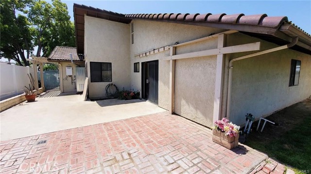 Detail Gallery Image 2 of 23 For 10671 Sagittarius, Riverside,  CA 92503 - 5 Beds | 4 Baths