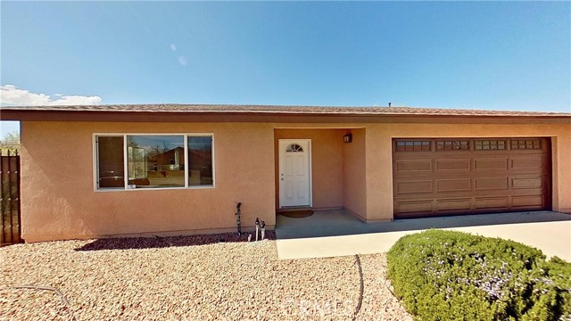 Detail Gallery Image 2 of 32 For 38553 4th St, Palmdale,  CA 93550 - 3 Beds | 2 Baths