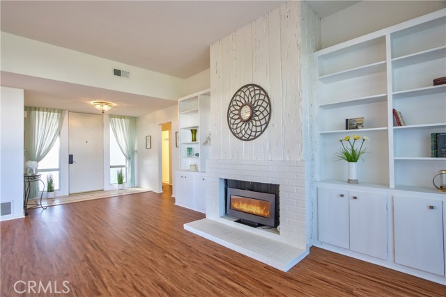 Detail Gallery Image 1 of 28 For 26050 Bonita Vista Court Ct, Menifee,  CA 92586 - 2 Beds | 2 Baths