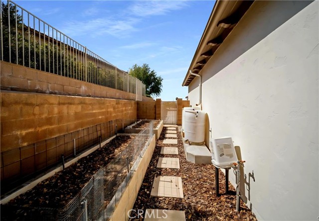 Detail Gallery Image 15 of 21 For 36378 Escena, Yucaipa,  CA 92399 - 3 Beds | 2/1 Baths