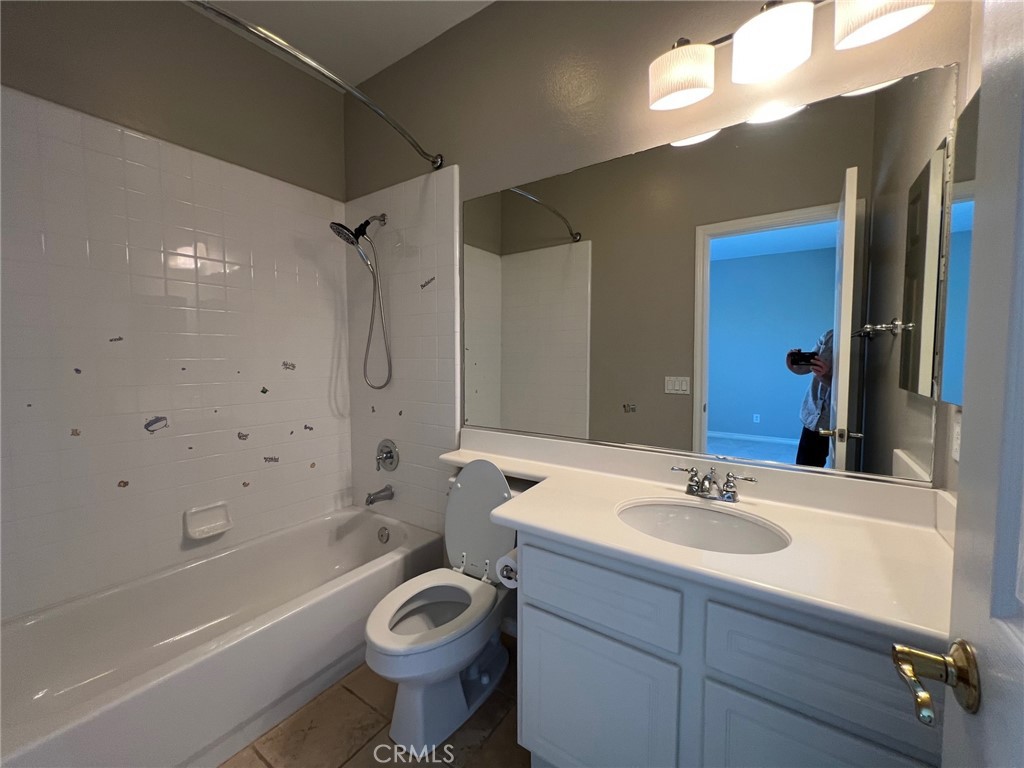 MLS #OC25273280 image #39