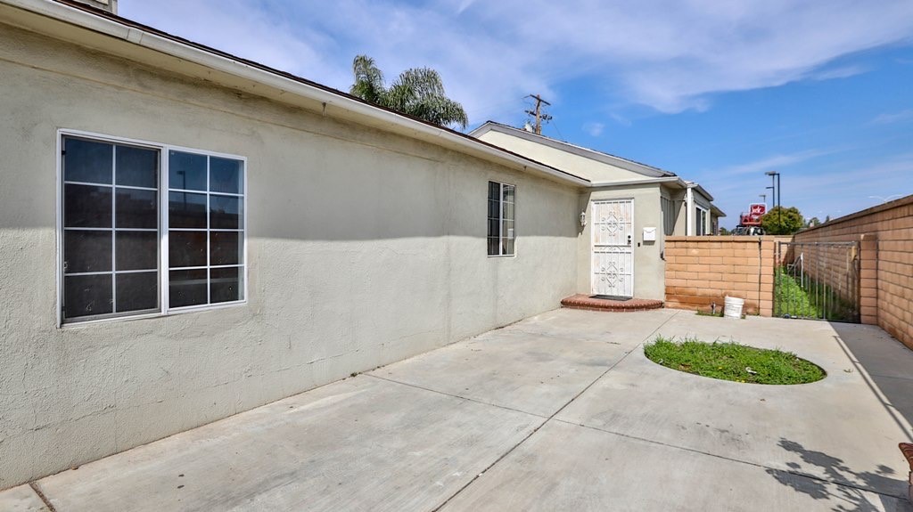 Image 3 for 12121 Euclid St, Garden Grove, CA 92840