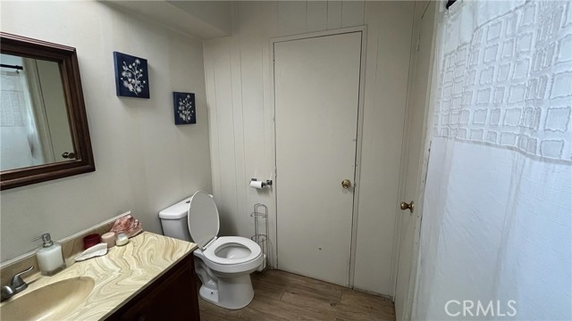 Detail Gallery Image 5 of 10 For 36 Round Table Dr, Riverside,  CA 92507 - 3 Beds | 2 Baths