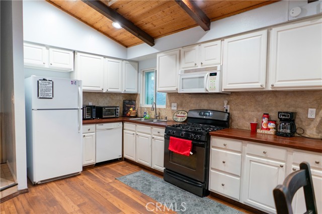 Detail Gallery Image 43 of 44 For 488 Division Dr, Big Bear City,  CA 92314 - 3 Beds | 2/1 Baths