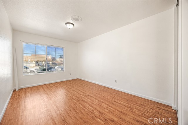 Detail Gallery Image 21 of 37 For 8541 Dove Creek, Hesperia,  CA 92344 - 4 Beds | 3 Baths