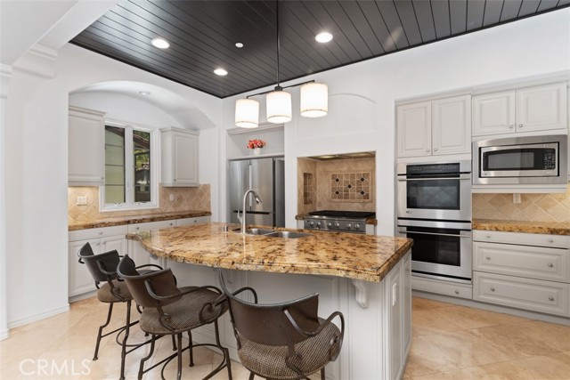 34 Tall Hedge, Irvine CA: https://media.crmls.org/medias/d60c6b16-18b4-41c3-a113-54b7f556f95b.jpg