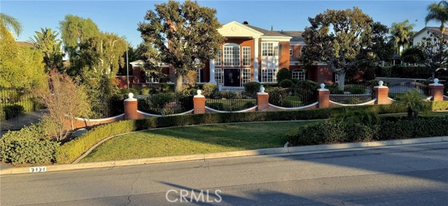 Detail Gallery Image 2 of 43 For 3131 Garretson Ave, Corona,  CA 92881 - 6 Beds | 6 Baths