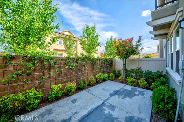 1705 Almond Tree Place, Upland CA: https://media.crmls.org/medias/d60d0f3d-522d-48b4-b357-ea220f5dfeef.jpg