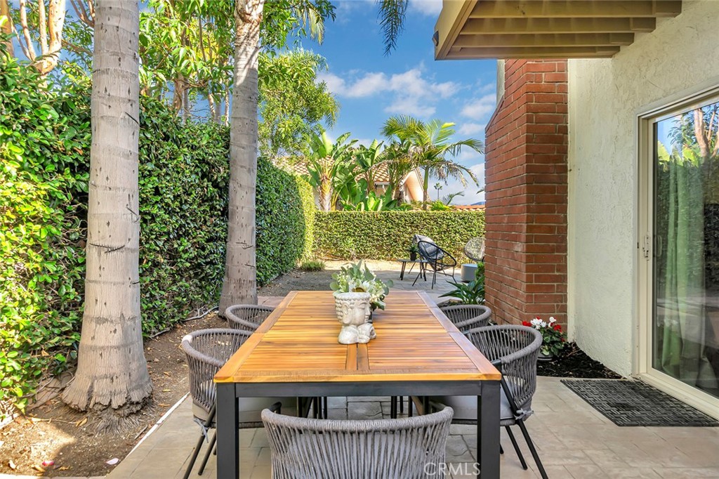 MLS #OC25257716 image #41