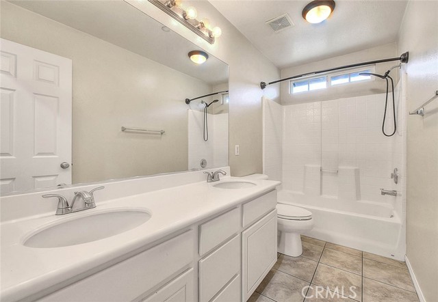 Detail Gallery Image 28 of 45 For 8043 Jamestown, Fontana,  CA 92336 - 3 Beds | 2/1 Baths