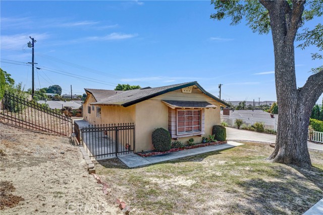 Detail Gallery Image 3 of 19 For 1748 Adams Way, Monterey Park,  CA 91755 - 3 Beds | 2 Baths
