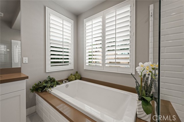 Detail Gallery Image 22 of 45 For 74516 Tesla Dr, Palm Desert,  CA 92211 - 4 Beds | 3/1 Baths