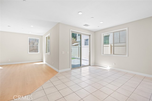 Detail Gallery Image 15 of 53 For 15 Greensboro Ct, Pomona,  CA 91766 - 5 Beds | 4 Baths