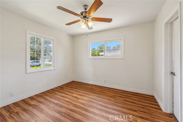 Detail Gallery Image 13 of 23 For 2101 W Gage Ave, Fullerton,  CA 92833 - 3 Beds | 2 Baths