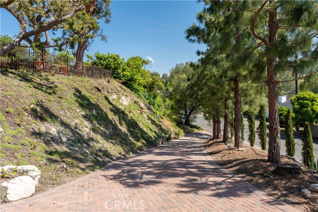 5 Martingale Drive, Rancho Palos Verdes, California 90275, 4 Bedrooms Bedrooms, ,3 BathroomsBathrooms,Residential,Sold,Martingale,SB24108753