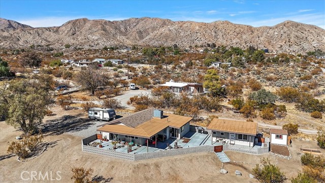 Detail Gallery Image 3 of 39 For 9141 Navajo Trl, Morongo Valley,  CA 92256 - 3 Beds | 2 Baths