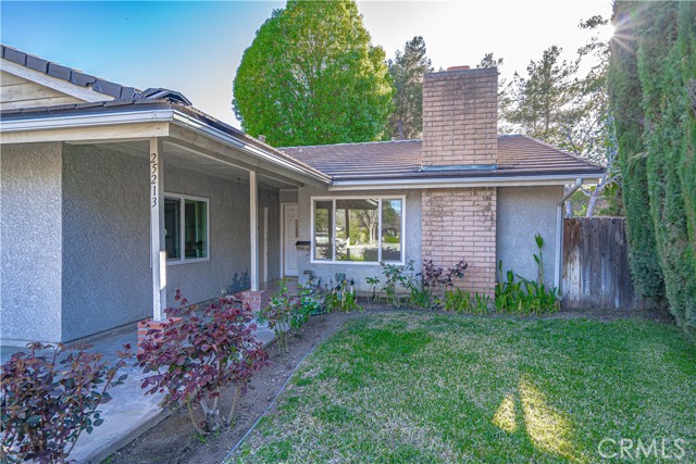 Image 2 for 25213 Markel Dr, Newhall, CA 91321