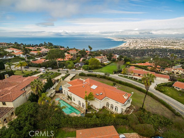 948 Granvia Altamira, Palos Verdes Estates, California 90274, 5 Bedrooms Bedrooms, ,3 BathroomsBathrooms,Residential,Sold,Granvia Altamira,PV17004307