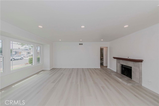 Detail Gallery Image 3 of 29 For 17819 Gramercy Pl, Torrance,  CA 90504 - 3 Beds | 2 Baths