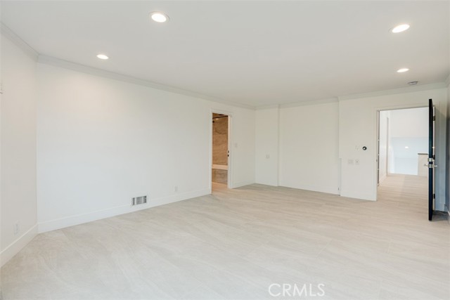 11354 Sunshine Terrace, Studio City CA: https://media.crmls.org/medias/d6128d5f-f89a-4ef0-bc98-da3421ff461d.jpg