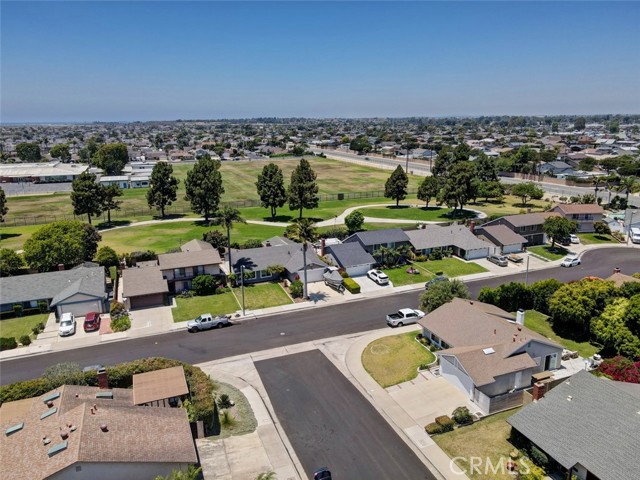 Detail Gallery Image 26 of 31 For 6441 Sundance Cir, Huntington Beach,  CA 92647 - 3 Beds | 2 Baths