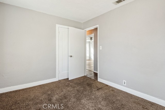 Detail Gallery Image 11 of 28 For 2962 Chestnut St, Riverside,  CA 92501 - 3 Beds | 1 Baths