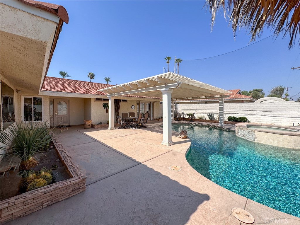 MLS #OC25184168 image #34