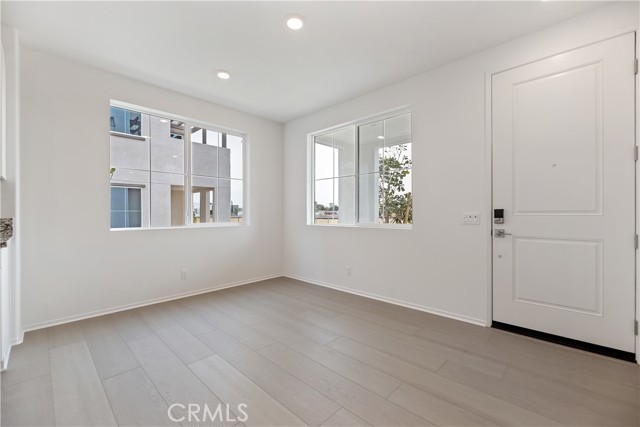 16125 Linden Lane, Chino CA: https://media.crmls.org/medias/d6134f7e-bc1c-4622-b7b0-7c2451c5913a.jpg