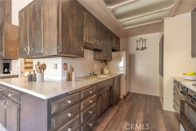 Detail Gallery Image 7 of 48 For 1095 Mount Verdi Rd, Big Bear City,  CA 92314 - 3 Beds | 2 Baths