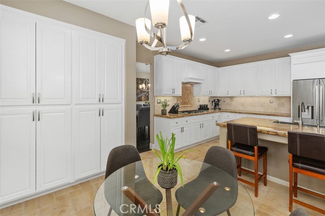 Detail Gallery Image 21 of 61 For 38220 Calle Cipres, Murrieta,  CA 92562 - 4 Beds | 3 Baths