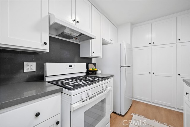 Detail Gallery Image 9 of 43 For 502 36th St, Newport Beach,  CA 92663 - – Beds | – Baths