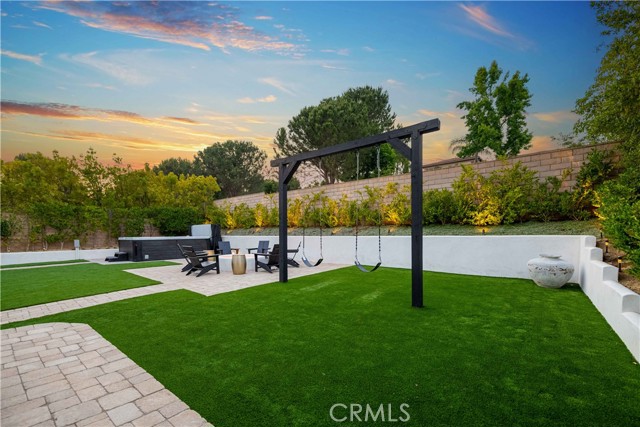 231 Knoll Ridge Road, Simi Valley CA: https://media.crmls.org/medias/d617a03a-5309-4ef1-9fec-3f277fead2fa.jpg