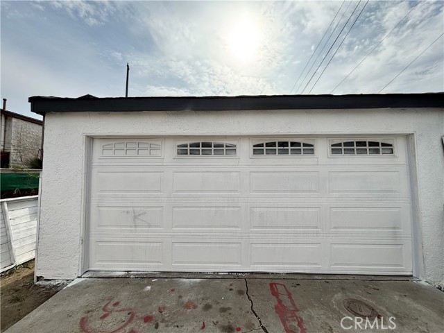 Detail Gallery Image 31 of 31 For 1705 E 111th Pl, Los Angeles,  CA 90059 - 3 Beds | 2 Baths