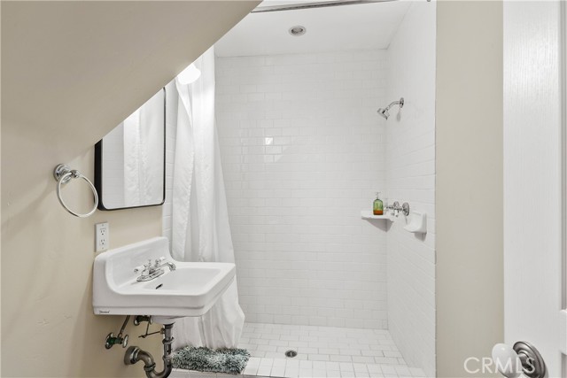 Detail Gallery Image 36 of 53 For 36475 Avenida La Cresta, Murrieta,  CA 92562 - 9 Beds | 7/1 Baths