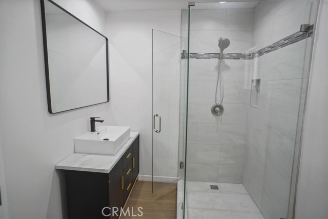 Detail Gallery Image 9 of 13 For 10324 Silverton Ave, Tujunga,  CA 91042 - 2 Beds | 1 Baths