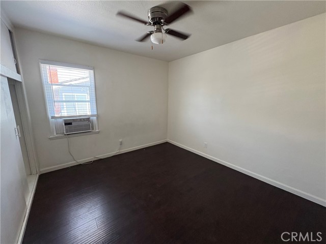 Detail Gallery Image 9 of 10 For 15356 Merrill Ave 2a,  Fontana,  CA 92335 - 1 Beds | 1 Baths
