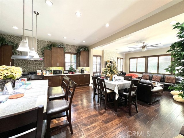 Detail Gallery Image 4 of 25 For 540 N Bardsdale, Brea,  CA 92821 - 5 Beds | 5/1 Baths