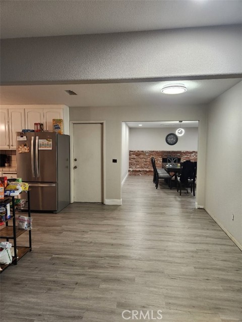 Detail Gallery Image 4 of 10 For 288 E Fir, Atwater,  CA 95301 - 4 Beds | 3 Baths