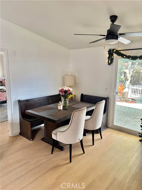 Detail Gallery Image 5 of 16 For 27635 Peridot, Castaic,  CA 91384 - 2 Beds | 2 Baths