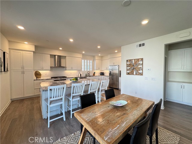 Detail Gallery Image 9 of 43 For 129 Cadence, Irvine,  CA 92618 - 3 Beds | 3/1 Baths