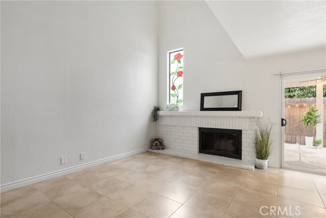 Detail Gallery Image 12 of 38 For 110 Canyon Oak Cir, Pomona,  CA 91767 - 3 Beds | 2/1 Baths