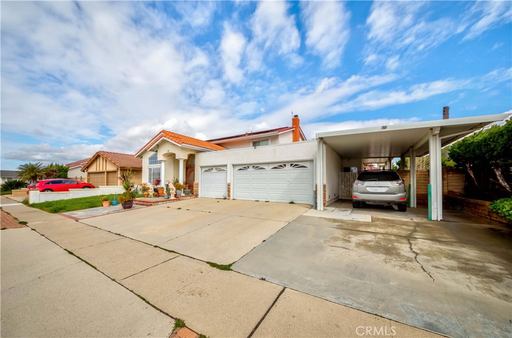 9935 Dandelion Avenue