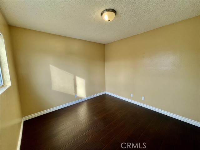 Detail Gallery Image 7 of 11 For 901 N Dalton Ave #D,  Azusa,  CA 91702 - 2 Beds | 1 Baths