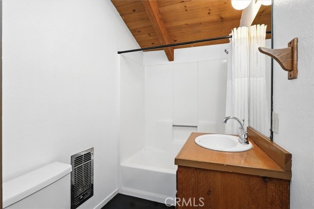 42480 Ranger Circle Way, Coarsegold CA: https://media.crmls.org/medias/d61bfeee-0ff0-4e2e-a150-bbc0ca5576ca.jpg