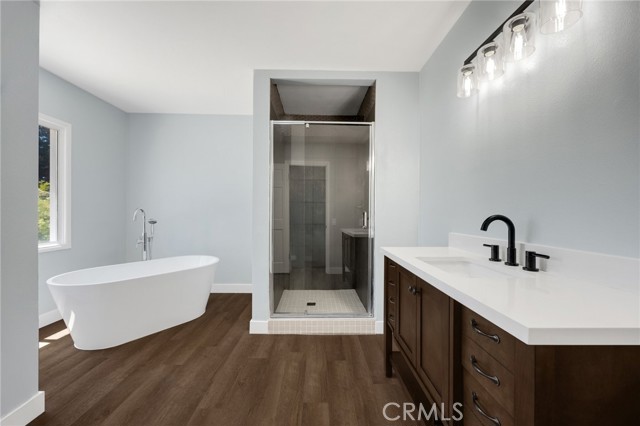 220 W Highland Avenue, Redlands CA: https://media.crmls.org/medias/d61c22c1-839d-47b2-b4d5-ad61bc655242.jpg